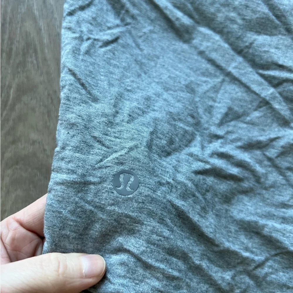 Lululemon Cinch It Dress in Heathered Medium Grey Size 8